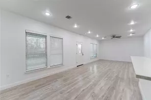 8237 Madera Rd, Houston, TX 77078 - Photo 2