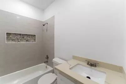 8237 Madera Road, Houston, TX 77078 - Photo 20