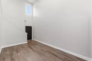 12927 Iris Garden Ln, Houston, TX 77044 - Photo 10