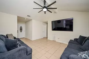 12331 Haroldson Forest Dr, Houston, TX 77044 - Photo 8