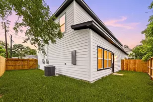 5420 Lynnfield St, Houston, TX 77028 - Photo 36