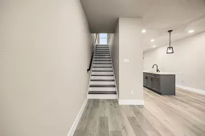 5420 Lynnfield Street #A/B, Houston, TX 77028 - Photo 16