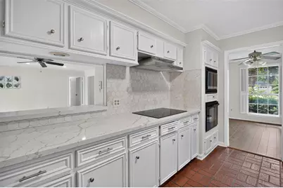 5810 Boyce Springs Drive, Houston, TX 77066 - Photo 12