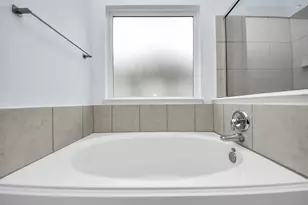 8802 Leadore Dr, Houston, TX 77040 - Photo 8