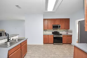 8802 Leadore Dr, Houston, TX 77040 - Photo 34