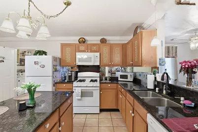 1818 Kemah Oaks Drive, Kemah, TX 77565 - Photo 14