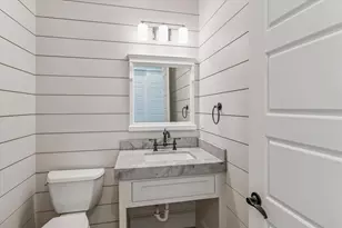 718 Bunker Hill Rd, Hedwig Village, TX 77024 - Photo 14