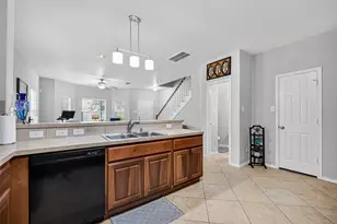 1911 Kemah Village Dr, Kemah, TX 77565 - Photo 10