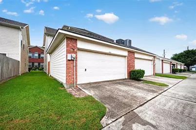 1911 Kemah Village Drive, Kemah, TX 77565 - Photo 22