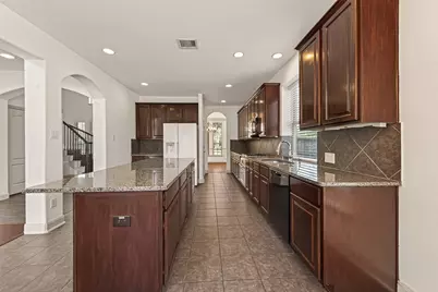 4603 Red Hawk Court W, Sugar Land, TX 77479 - Photo 10