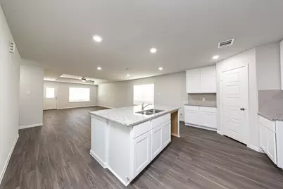 15623 Tranquil Pines Street, Conroe, TX 77302 - Photo 8