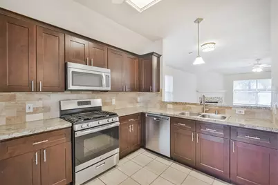 12039 Lucky Meadow Drive, Tomball, TX 77375 - Photo 10