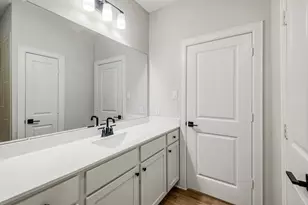15683 Honey Cv Dr, Conroe, TX 77303 - Photo 20
