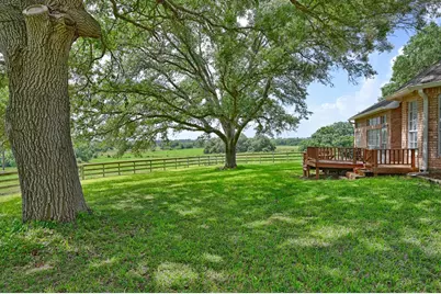 1552 Holub Road, Schulenburg, TX 78956 - Photo 28