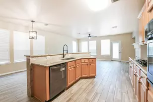 5410 Linden Grove Ct, Sugar Land, TX 77479 - Photo 12