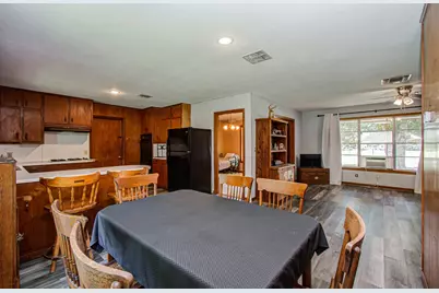 414 Forest Street, Columbus, TX 78934 - Photo 16
