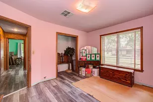 414 Forest St, Columbus, TX 78934 - Photo 32