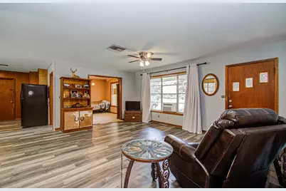 414 Forest Street, Columbus, TX 78934 - Photo 12