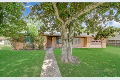 414 Forest Street, Columbus, TX 78934 - Photo 4