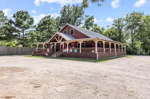 203 W Elder St, Colmesneil, TX 75938 - Photo 2