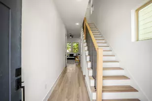 4201 Oats St, Houston, TX 77020 - Photo 2