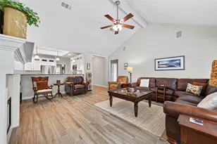 4027 Harwood Dr, Sugar Land, TX 77479 - Photo 12