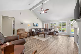 4027 Harwood Dr, Sugar Land, TX 77479 - Photo 4