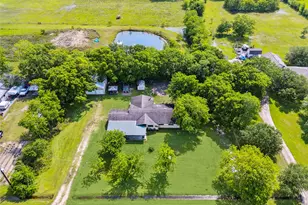 15502 Atwood Ln, Crosby, TX 77532 - Photo 2