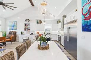 117 Ball St, Rockport, TX 78382 - Photo 14