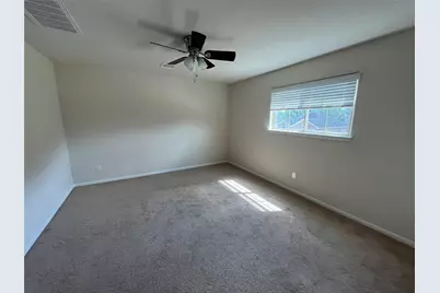 605 Rosewood Street, Dayton, TX 77535 - Photo 4