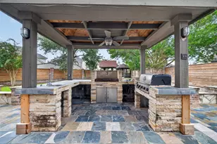 12039 Sweet Hall Ln, Houston, TX 77067 - Photo 46