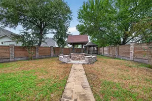 12039 Sweet Hall Ln, Houston, TX 77067 - Photo 48