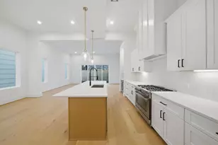 1516 Dorothy St, Houston, TX 77008 - Photo 16