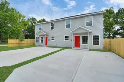 8595 Parkway Dr #B, Houston, TX 77088 - Photo 2