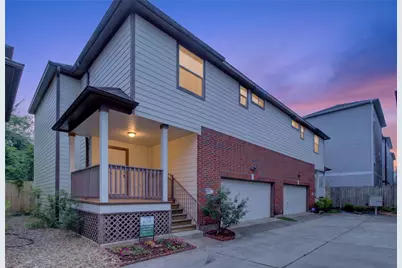 1424 W 24th Street, Houston, TX 77008 - Photo 2