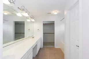 1424 W 24th St, Houston, TX 77008 - Photo 8