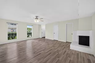 8101 Amelia Rd, Houston, TX 77055 - Photo 10