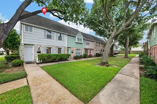 8101 Amelia Rd, Houston, TX 77055 - Photo 2