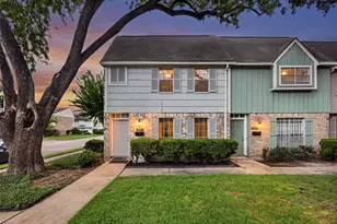 8101 Amelia Rd, Houston, TX 77055 - Photo 38
