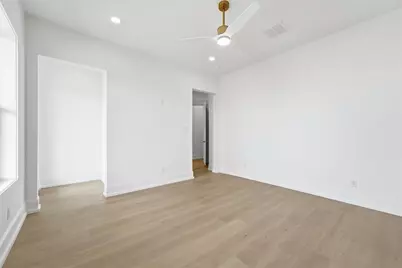 11350 Beachside Drive, Galveston, TX 77554 - Photo 18