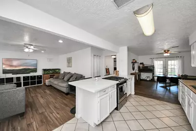 7414 Battlewood Drive, Houston, TX 77040 - Photo 8