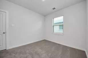 1642 Portia Ln, Conroe, TX 77301 - Photo 8