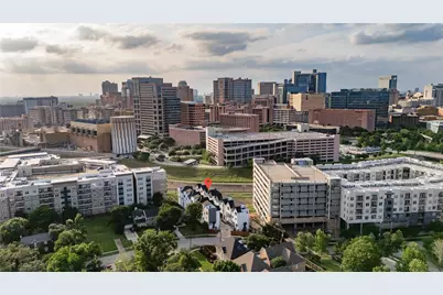 7016 Staffordshire Boulevard #C, Houston, TX 77030 - Photo 2