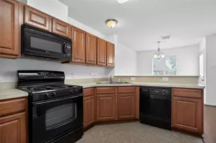 1618 Grable Cove Ln, Spring, TX 77379 - Photo 12