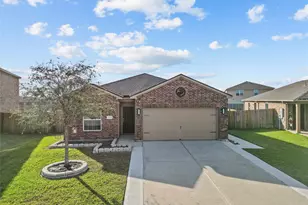 2215 Manta Wy, Texas City, TX 77568 - Photo 1