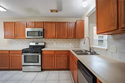 7235 Wisteria Chase Place, Humble, TX 77346 - Photo 4