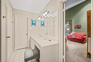 1034 Coachlight Dr, Houston, TX 77077 - Photo 40