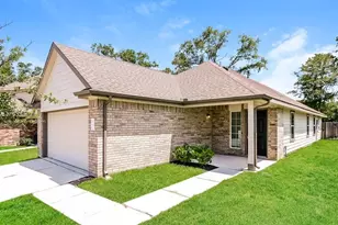3313 Chunk Dr, Conroe, TX 77301 - Photo 2