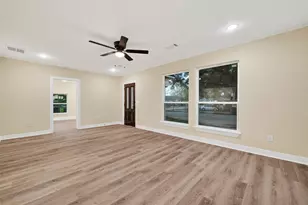 2725 Avenue F, Rosenberg, TX 77471 - Photo 6