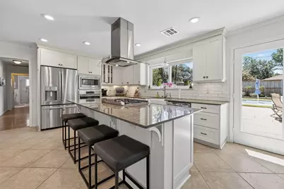 4325 Willowbend Boulevard, Houston, TX 77035 - Photo 12